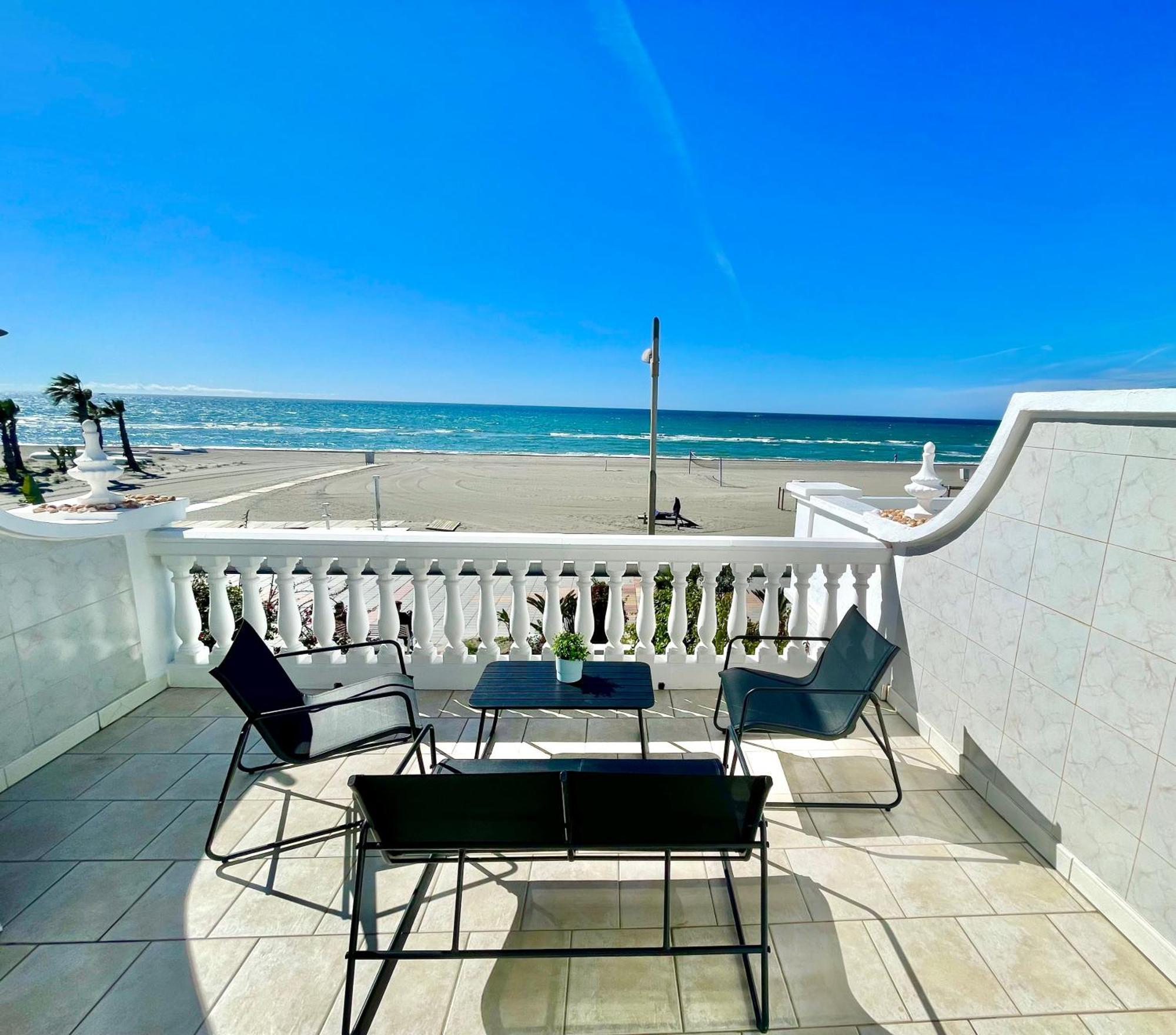 Apartamento Frontal Al Mar - Torrox Costa المظهر الخارجي الصورة