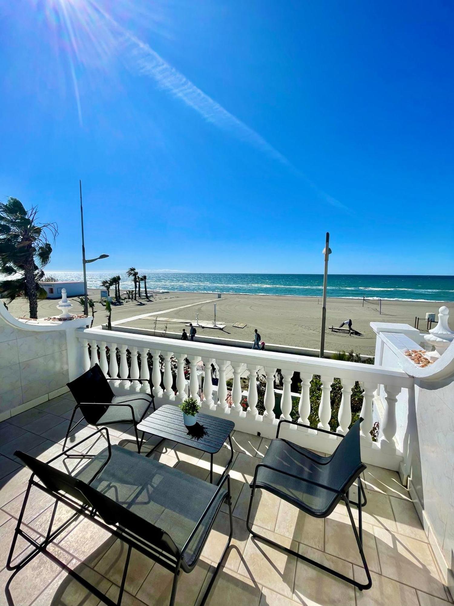 Apartamento Frontal Al Mar - Torrox Costa المظهر الخارجي الصورة